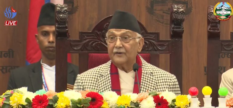 हामीले मोबाइलमा गरिने कुराकानी सुरक्षित छैन: प्रधानमन्त्री