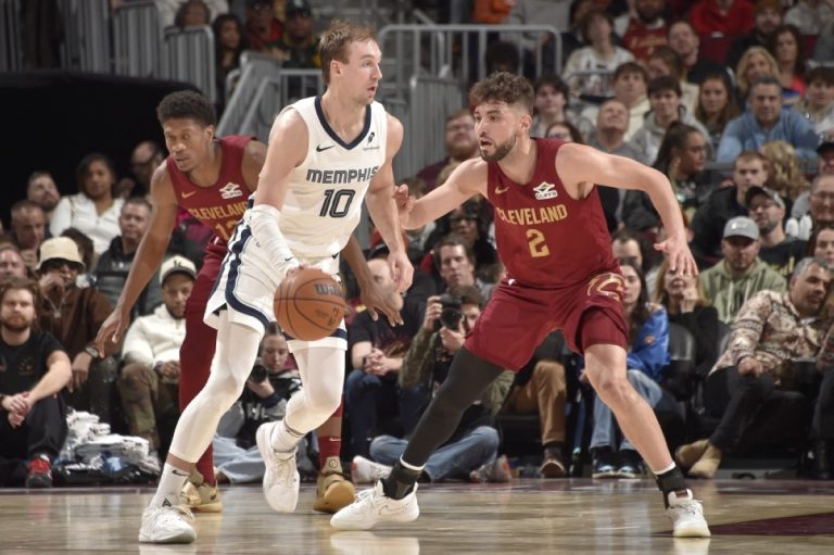 Cavs सातौं सीधा NBE WIN को लागि ग्रिज्जल गर्दछ