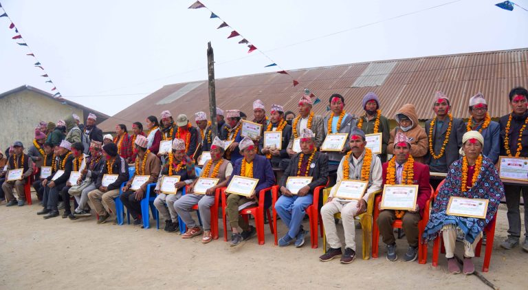 बन्धकी, अधियाँ जग्गा लिएरै सयमुरी भन्दा धेरै धान फलाएपछि……………