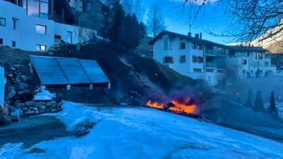स्विस एलपीएसमा सानो विमान दुर्घटनाहरूले डेनमार्क-बाउन्ड उडानमा तीन जनालाई मार्दछ