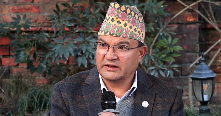 वनमन्त्री ऐनबहादुर शाही बेलायत प्रस्थान