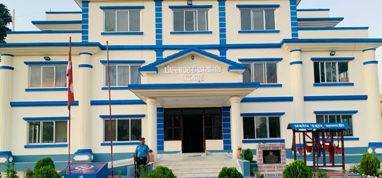 लागू औषधसहित ३ जना पक्राउ