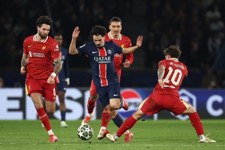 LiverPool को elliott nabs अन्तिम-ग्यास विजेता प्रमुख PSG को बिरूद्ध