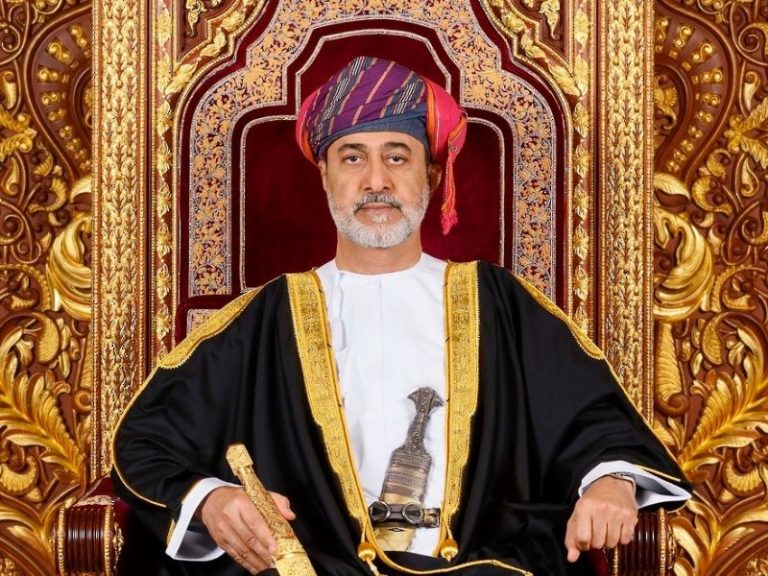 HM Sultan Hahitham Al Fe फिटर अभिवादन पठाउनुहोस्