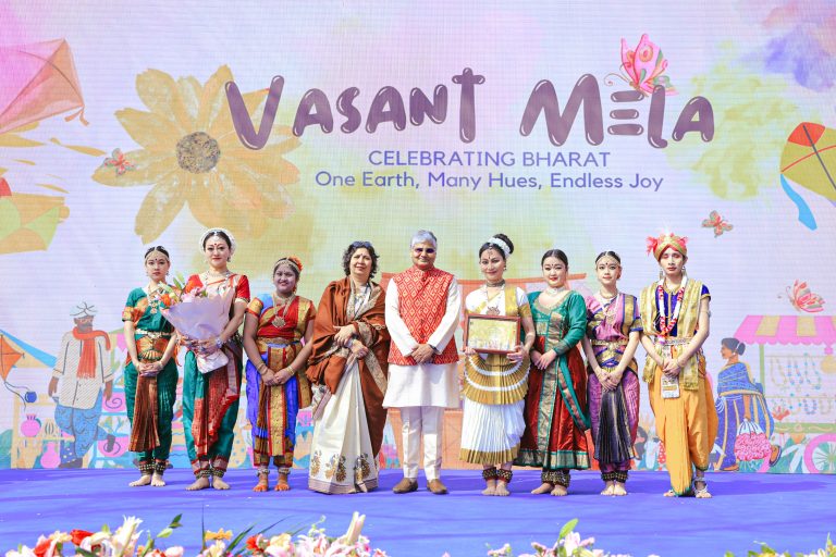 जीवन्त वसन्त फेयर बेकारको दुष्कर्म बेइजि march मार्च 22 मा फर्कन्छ