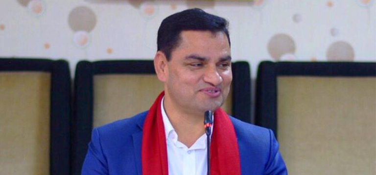 नेपाली कांग्रेसको अर्थनीतिमा नै अन्य दलहरू हिँडिरहेका छन् : स्वास्थ्यमन्त्री पौडेल
