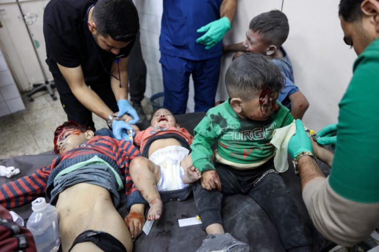 Zionists स्कोर मार्न, जाजाको स्वच्छ सफा सफा गर्नुहोस्