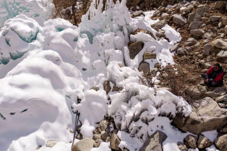 कृत्रिम हिमनदीहरूले उत्तरी पाकिस्तानमा पानी आपूर्ति बढावा दिन्छ
