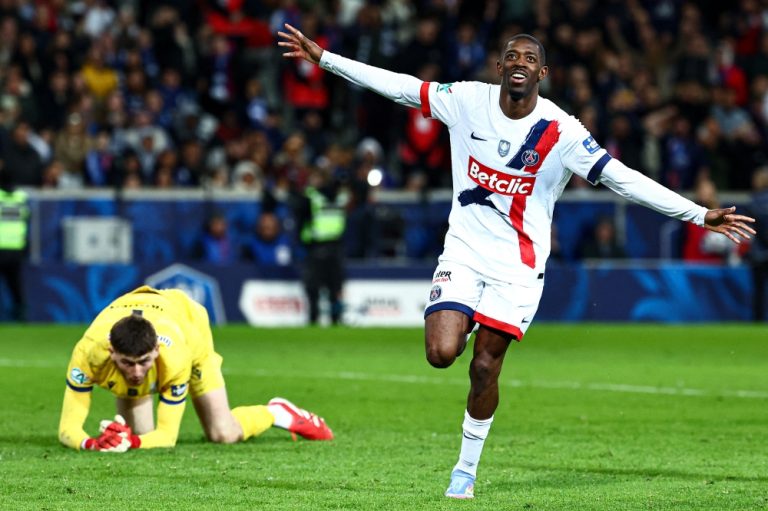 PSG rally from two goals down to beat Dunkerque, book French Cup final spot