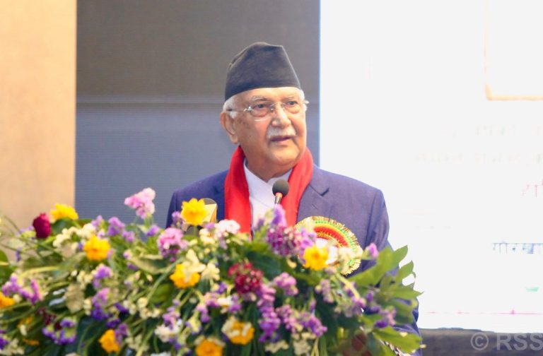 प्रधानमन्त्री ओलीले नेपाली मिडियाको भाषा शैलीमा असन्तुष्टि जनाए